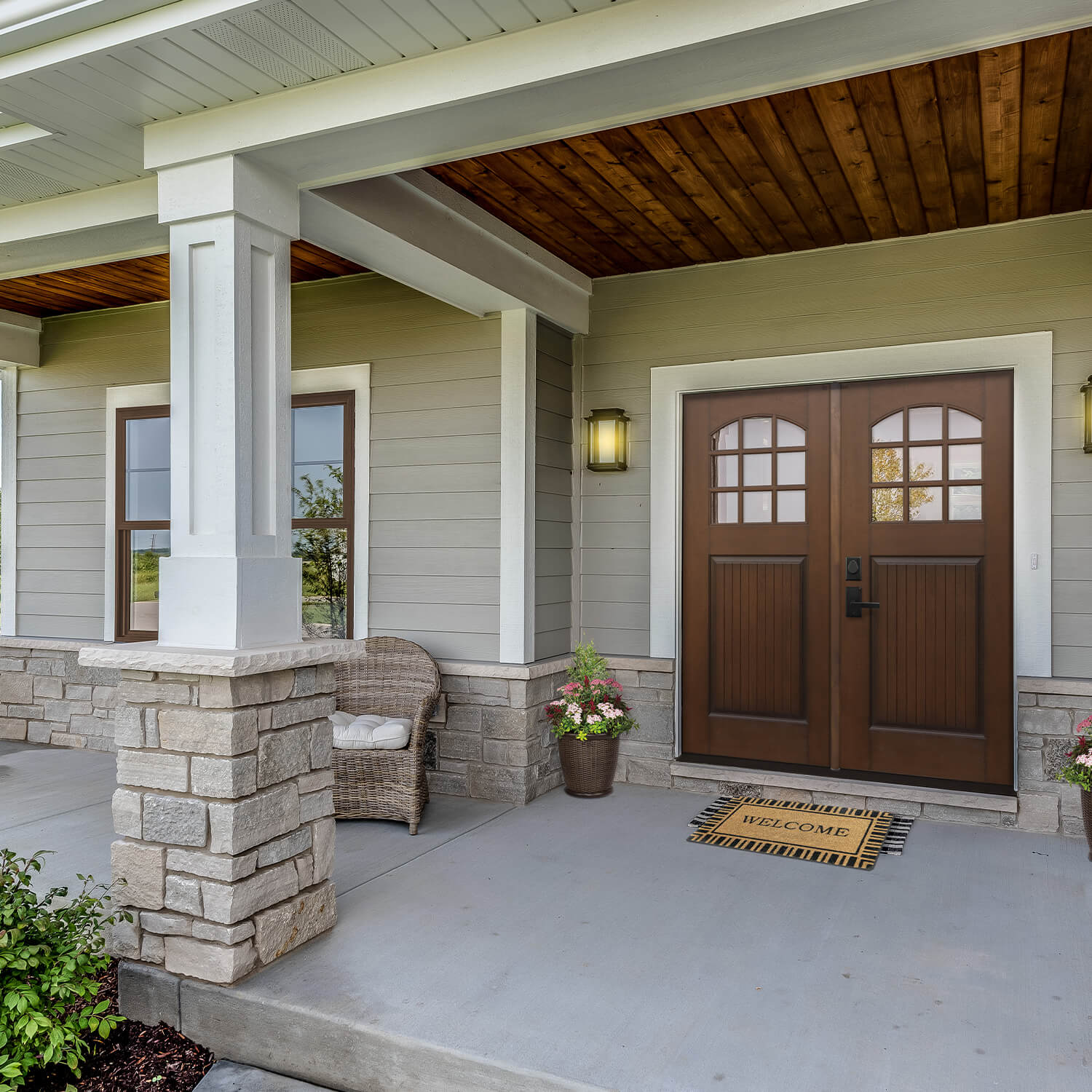 Integrated External Grille Shown in Prefinished Fiberglass Smoky Sable